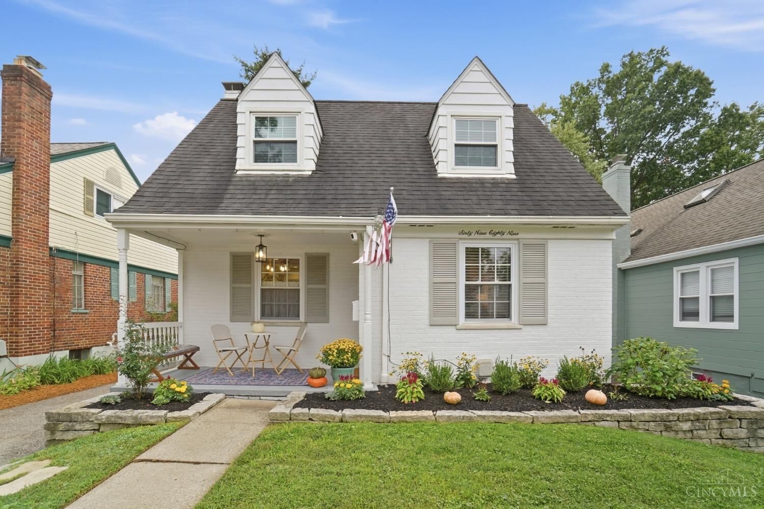 Property Photo:  6989 Cambridge Avenue  OH 45227 