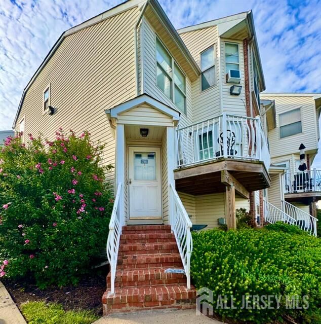 Property Photo:  716 Harbortown Boulevard  NJ 08861 