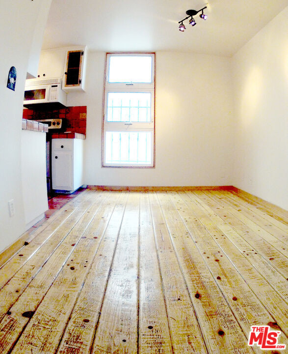Property Photo:  3512 Pacific Ave, Unit 7  CA 90292 