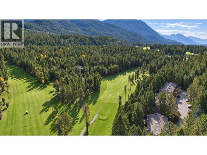 Property Photo:  7977 Radium Golf Course Road 1  BC V0A 1M0 