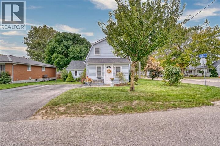 Property Photo:  395 Edward Avenue North  ON N4W 1T4 