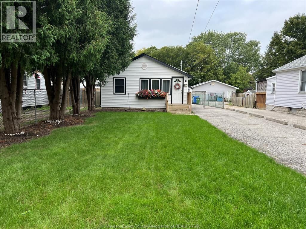Property Photo:  1553 South Cameron  ON N9B 3C8 