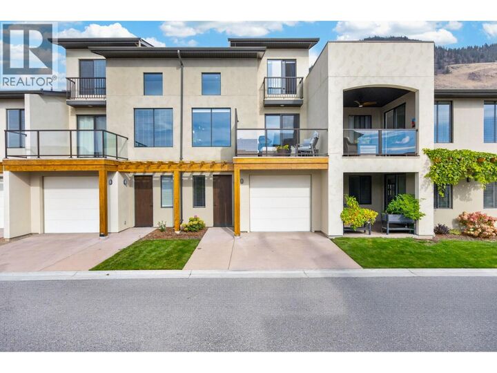 Property Photo:  312 Belmonte Avenue  BC V2H 0C6 
