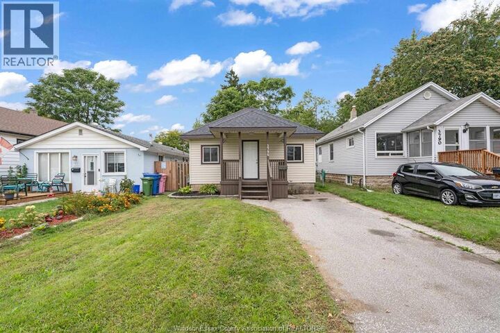 Property Photo:  3796 Glenfield Street  ON N9C 2B2 