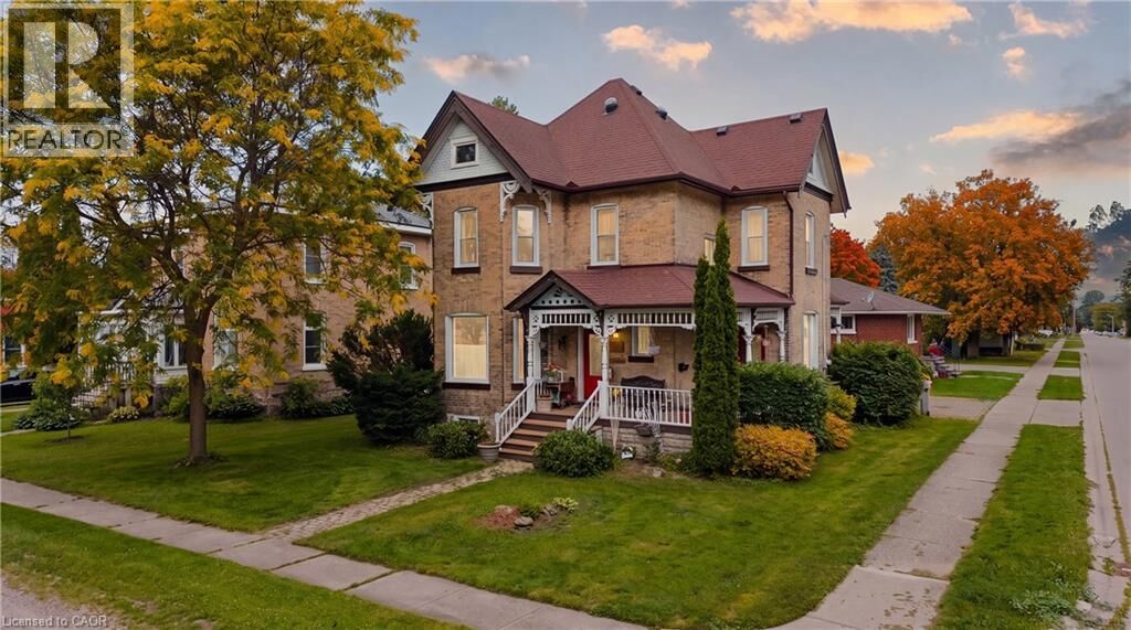 Property Photo:  295 North Livingstone Avenue North  ON N4W 1P8 