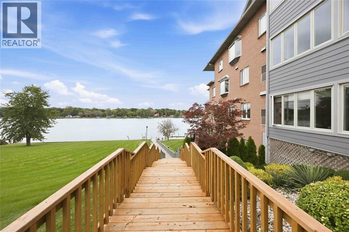 Property Photo:  166 Beckwith Street 201  ON N0N 1G0 