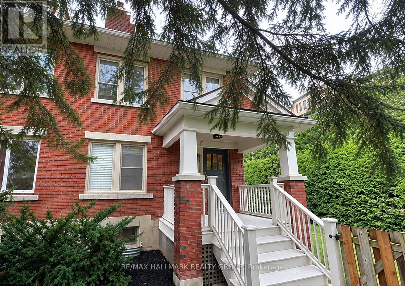 Property Photo: 167 Hickory Street ON K1Y 3T7