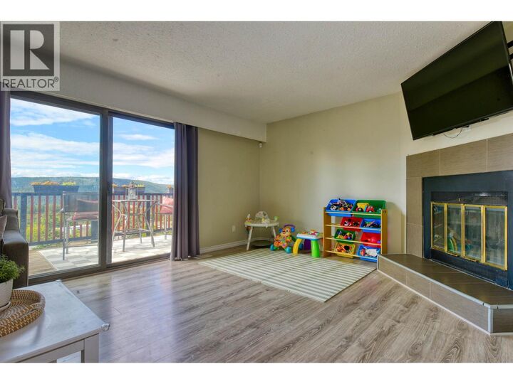 Property Photo:  657 Centennial Drive  BC V2G 4E5 