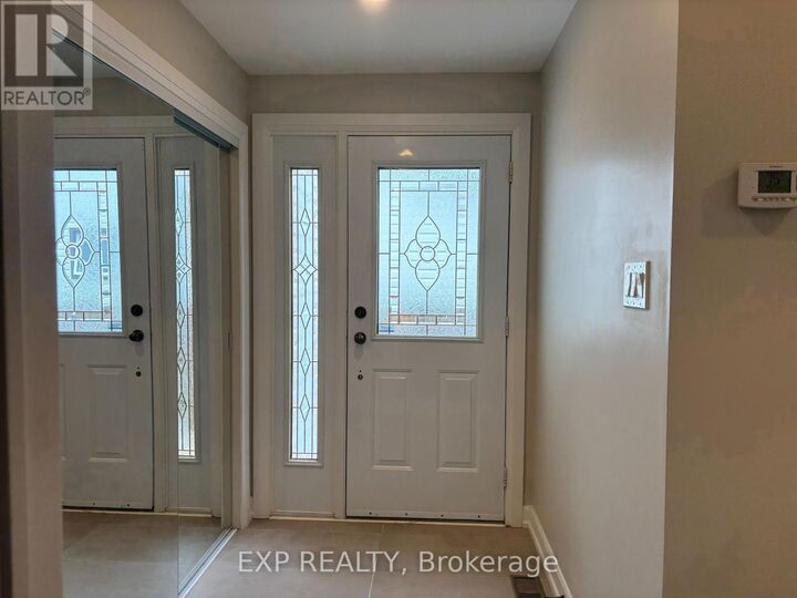 Property Photo:  1381 Leigh Crescent  ON K1J 8E5 