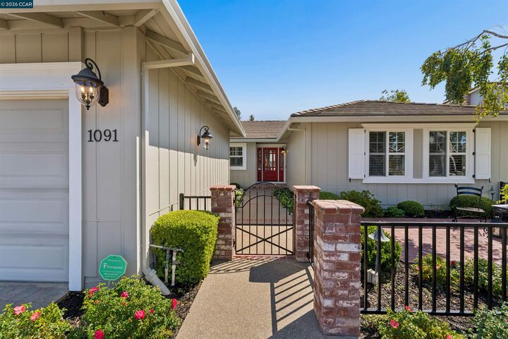 Property Photo:  1091 Harvest Cir  CA 94566 