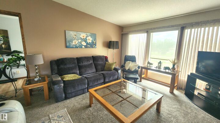 Property Photo:  20120 Twp Rd 515  AB T0B 4J1 