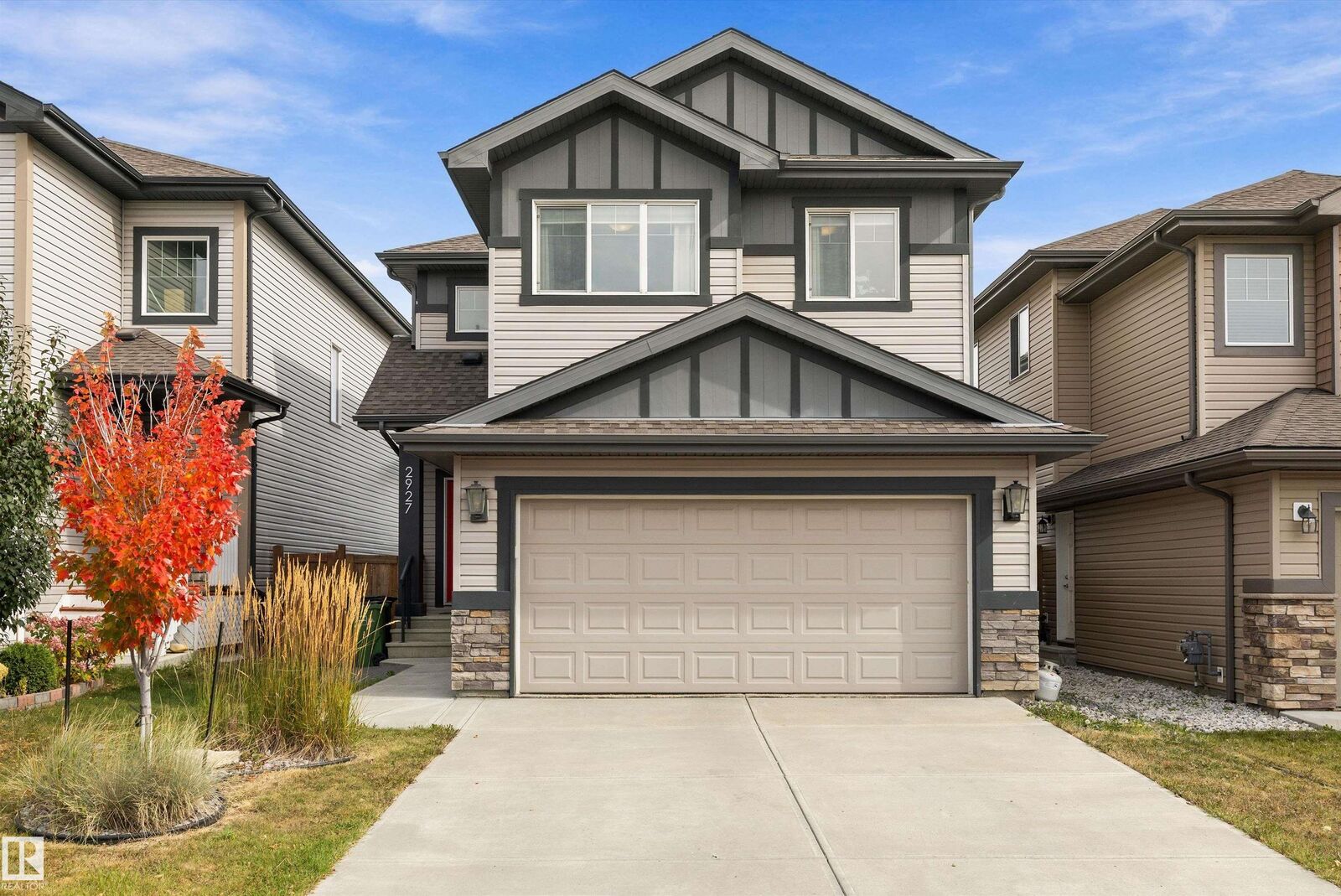 Property Photo:  2927 11 Street NW  AB T6T 0X7 