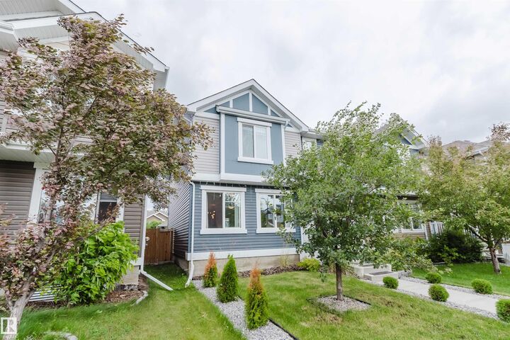 Property Photo:  6717 Elston Lane NW  AB T6M 0T4 