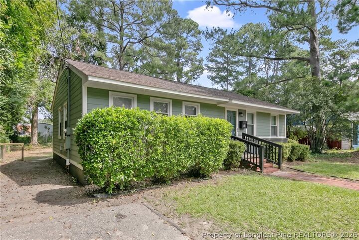 Property Photo:  2114 Rock Avenue  NC 28303 