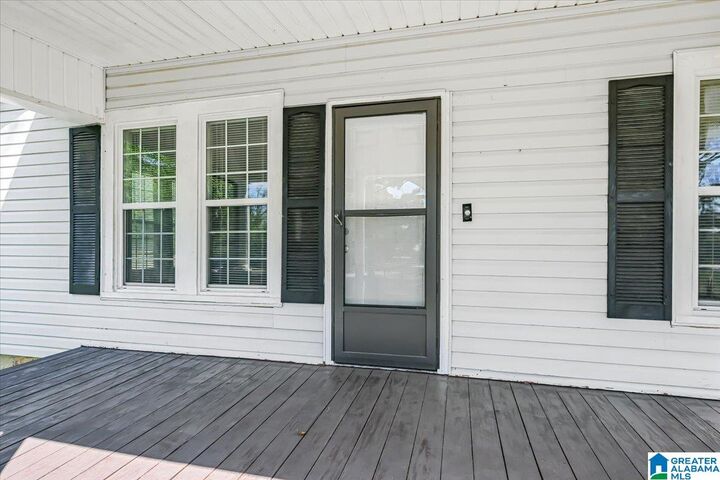Property Photo: 64 County Road 1290 AL 35179