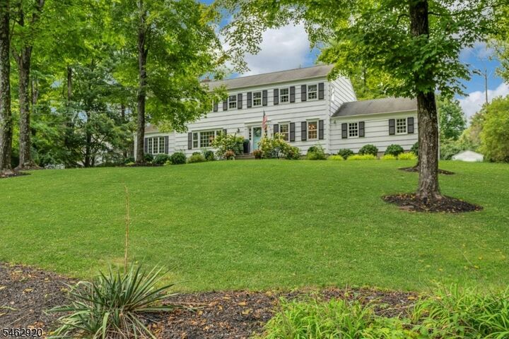 Property Photo:  122 N Maple Ave  NJ 07920 