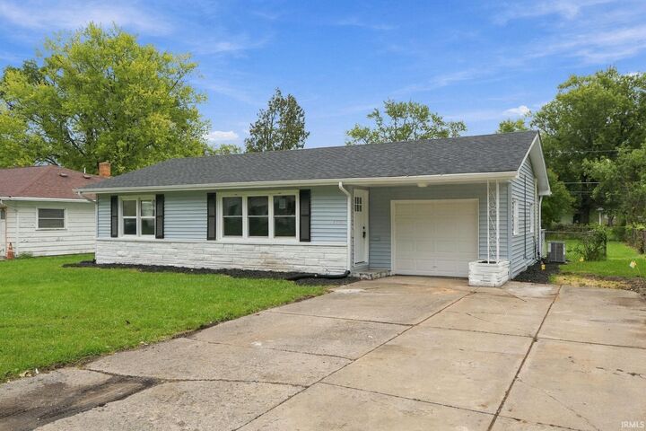 Property Photo:  2915 Abbott Street  IN 46806 