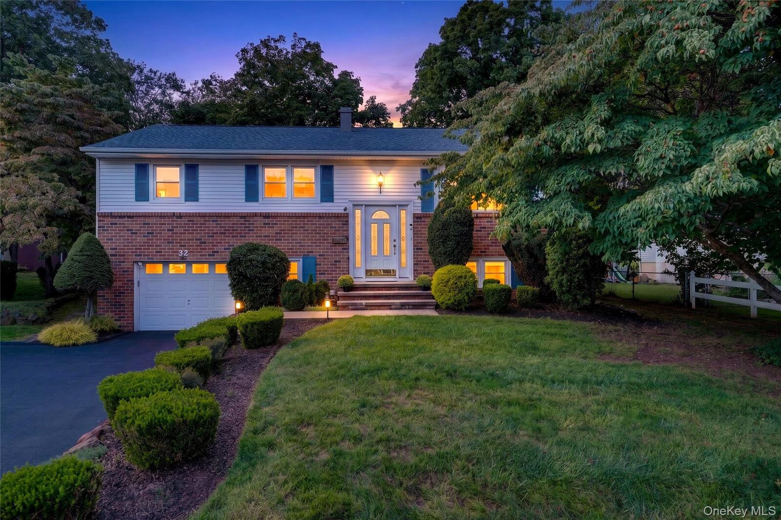 Property Photo:  32 Sengstacken Drive  NY 10980 