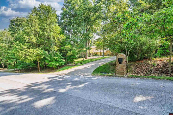 Property Photo:  121 Stonegate Drive  AR 72653 