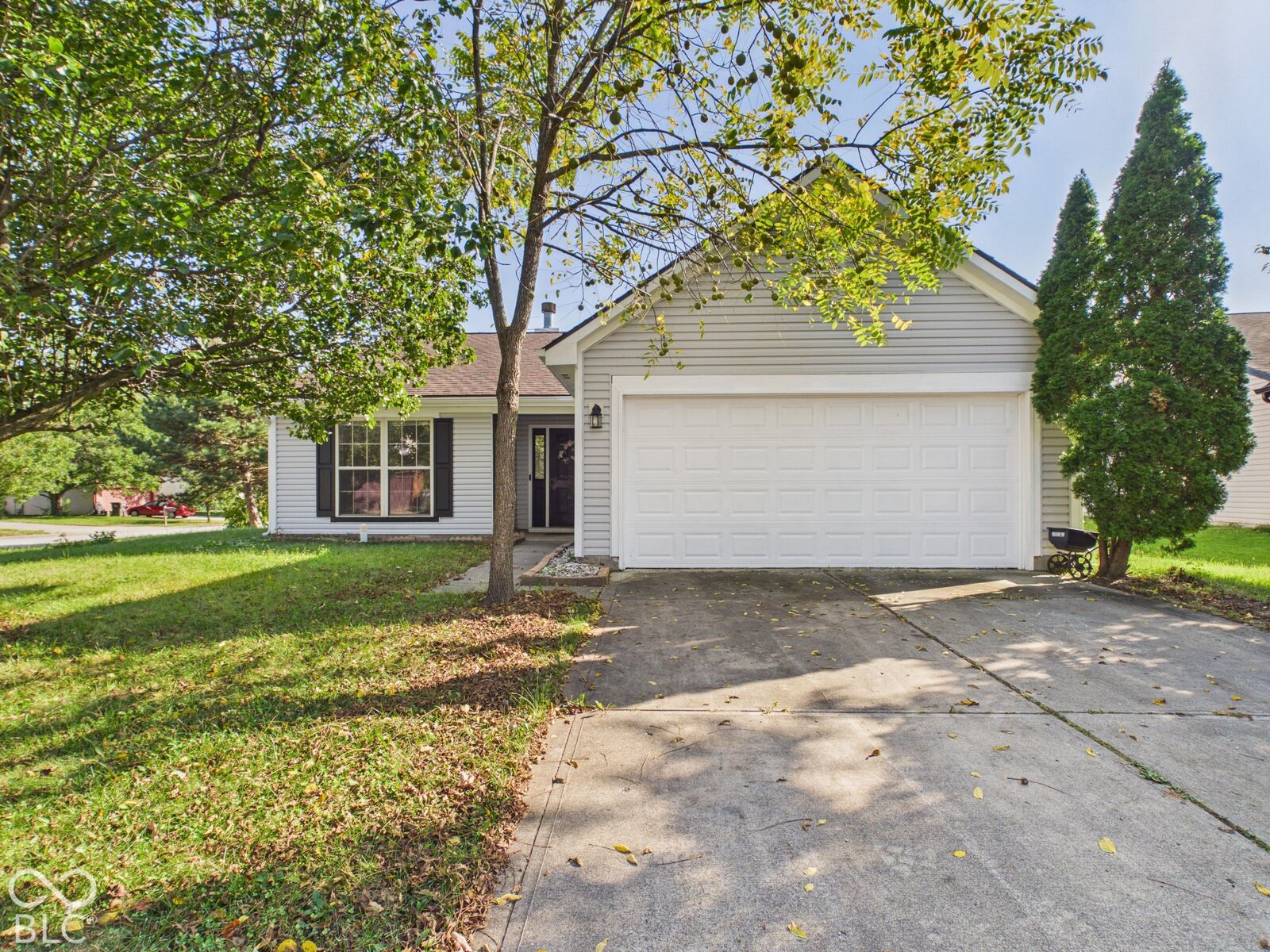 Property Photo:  5516 Lake Boggs Street  IN 46254 