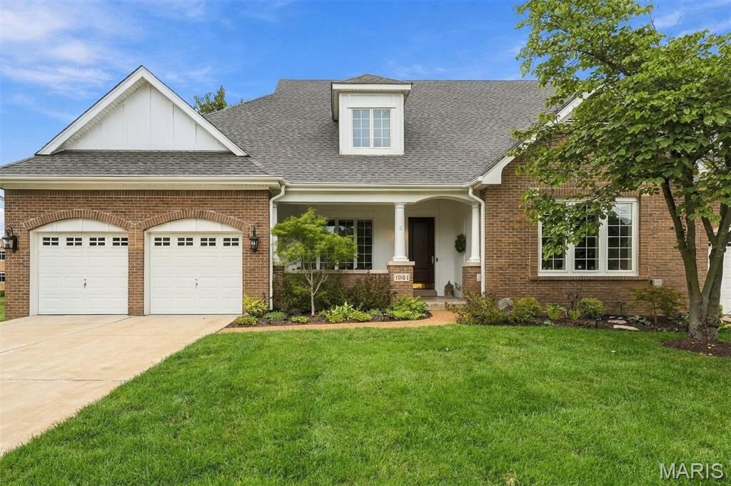 Property Photo:  1931 Chesterfield Ridge Circle  MO 63017 