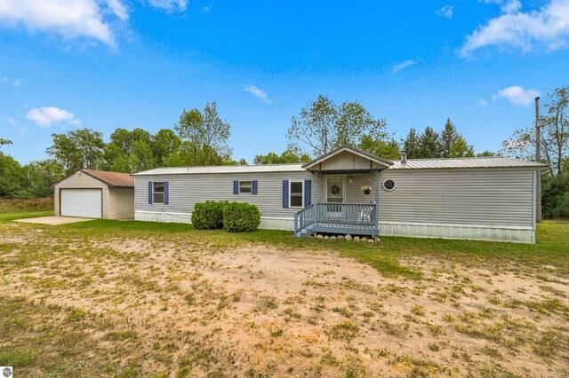 Property Photo:  6890 E 46 Road  MI 49601 