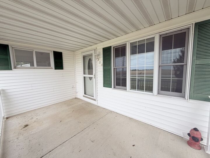 Property Photo:  314 N Constant Street  IL 62520 
