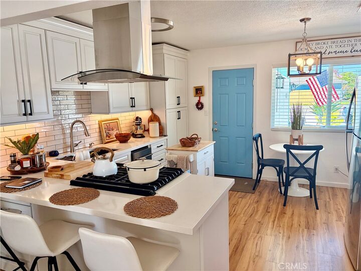 Property Photo:  1590 Manhattan  CA 93433 