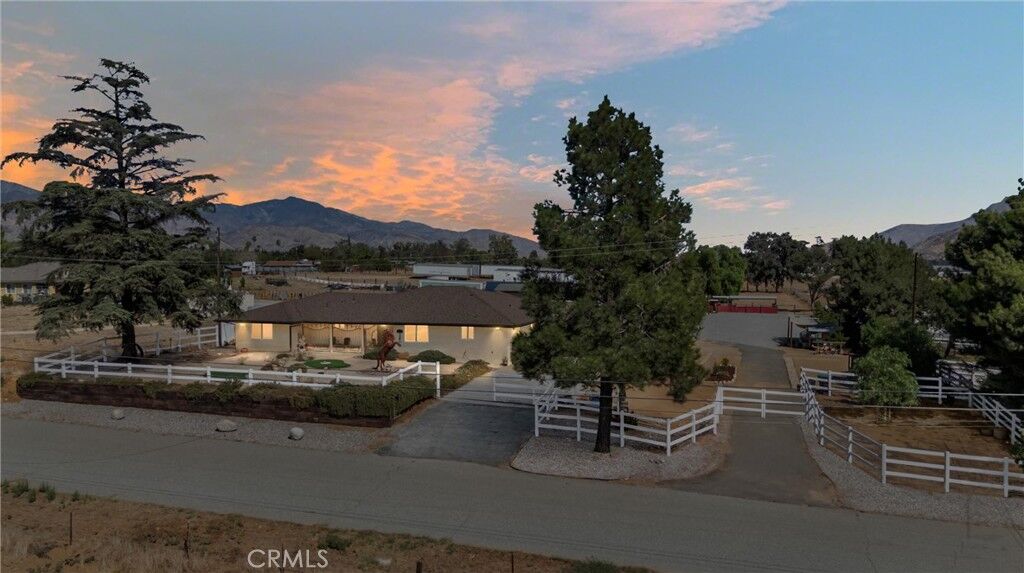 Property Photo:  1022 S 22nd  CA 92220 