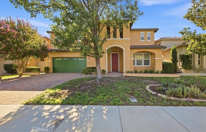 Property Photo:  46412 Kohinoor  CA 92592 