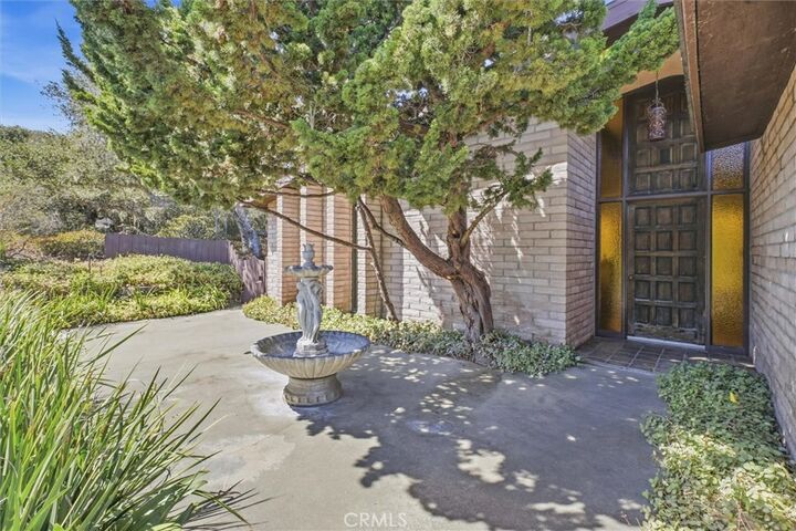 Property Photo:  1160 Bayview Heights Drive  CA 93402 