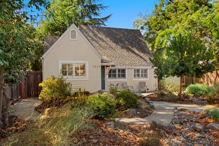 Property Photo:  2410 41st Street  CA 95817 