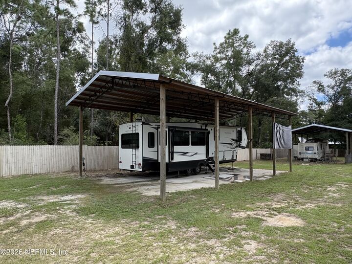 Property Photo:  1710 Cypress Street  FL 32359 