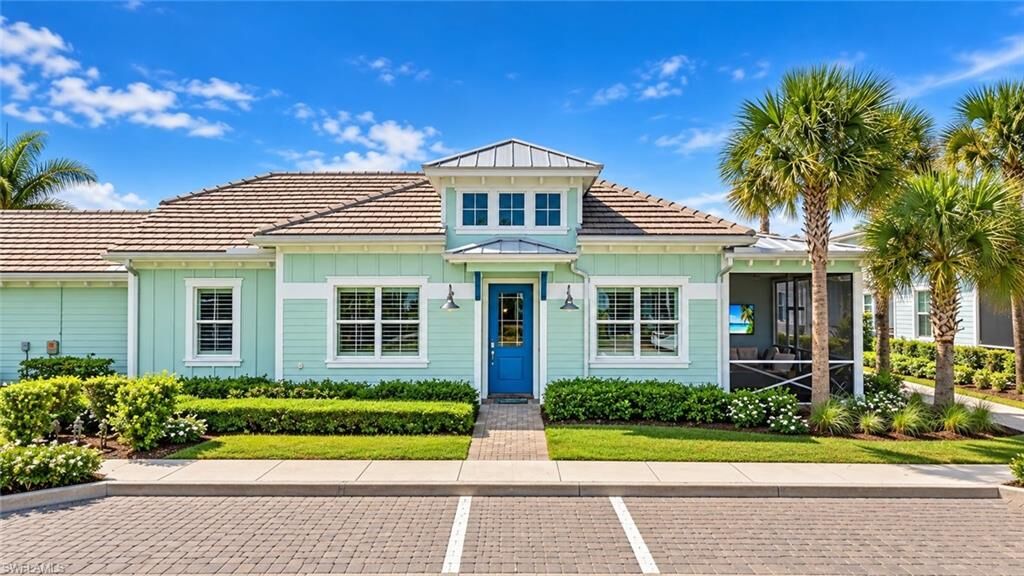 Property Photo: 7226 Saona Ct FL 34113