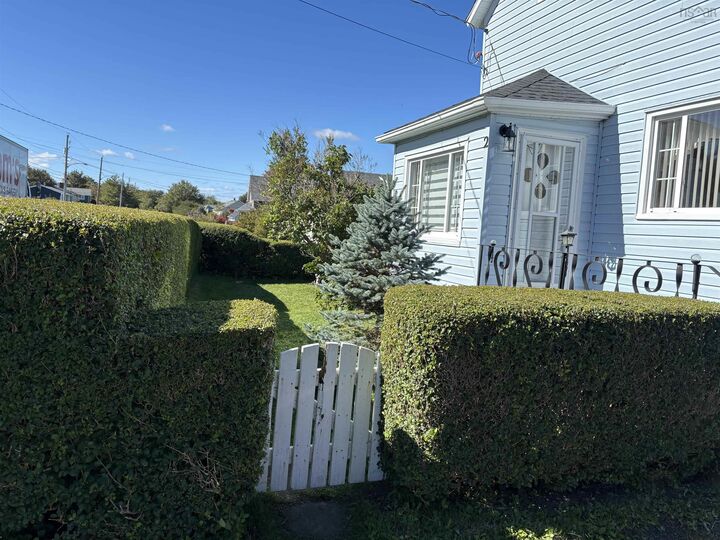 Property Photo:  2 Burke Street  NS B1V 1Z2 