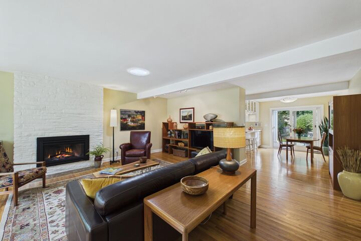Property Photo: 1786 Saunders Avenue MN 55116