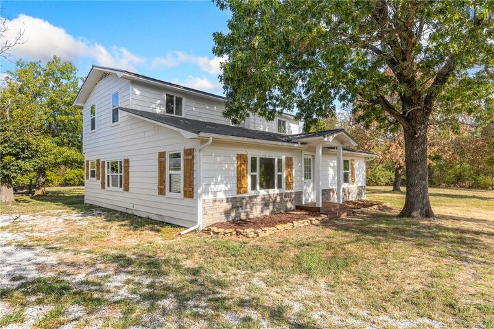 Property Photo:  8020 Orchard Point  AR 72601 