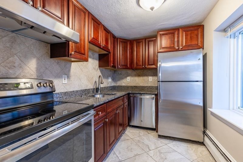 Property Photo: 133 Beaconsfield 44 MA 02445