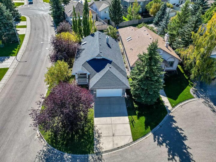 Property Photo: 319 Cimarron Bay AB T1S 1R6