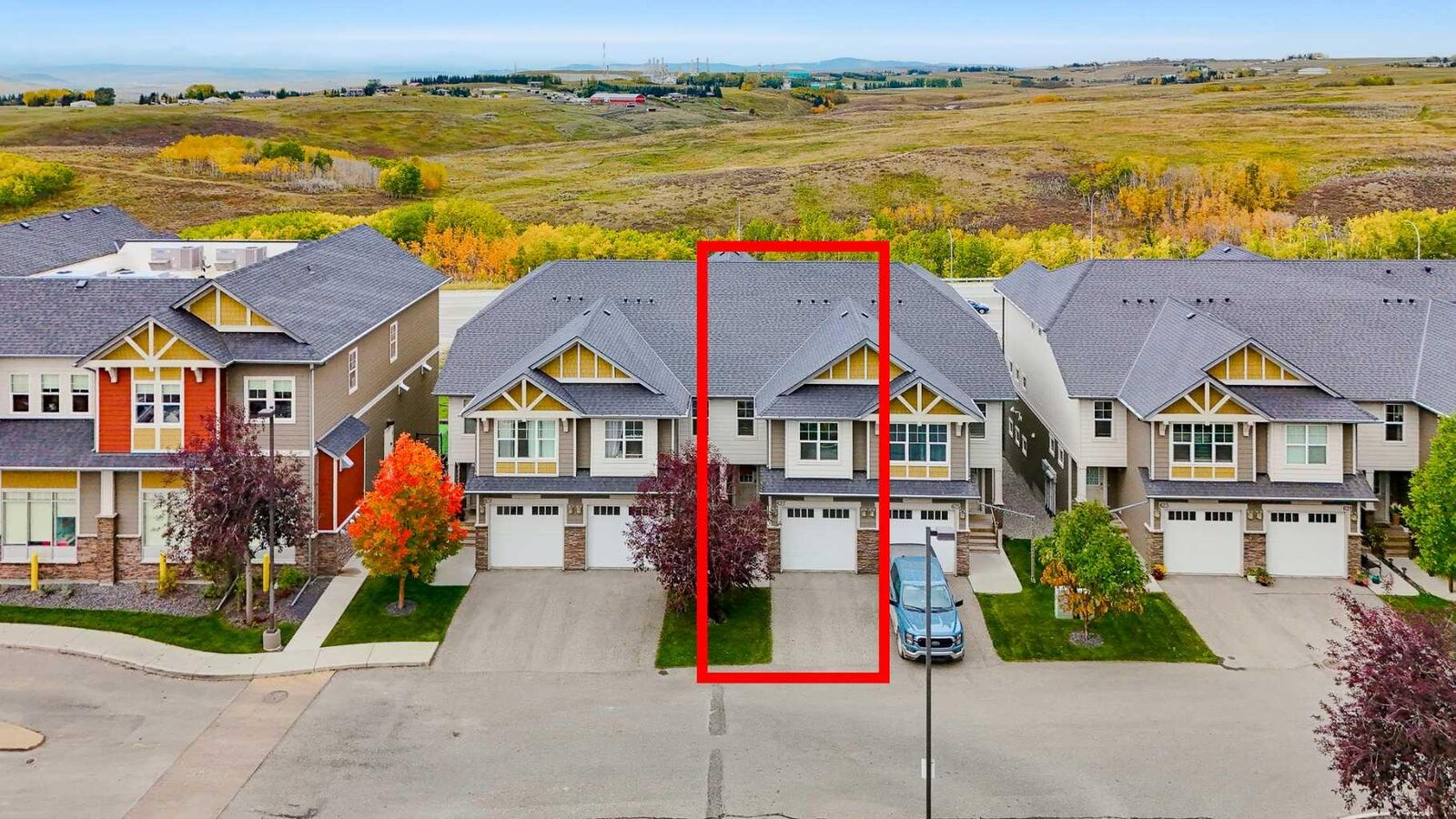 Property Photo:  101 Sunset Drive 627  AB T4C 0W8 