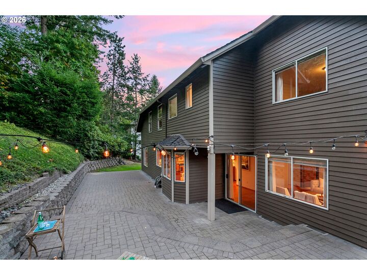 Property Photo:  14 Grouse Ter  OR 97035 