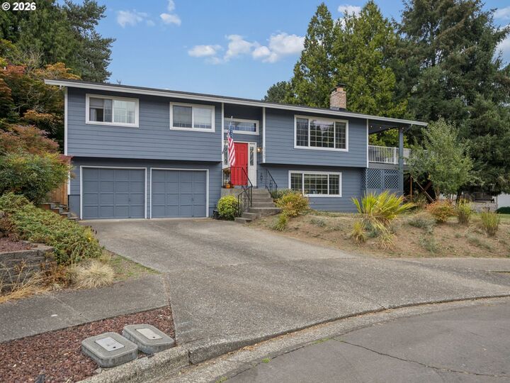 Property Photo: 21367 SW Makah Ct OR 97062