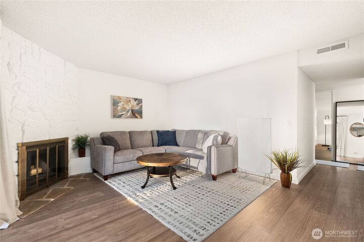 Property Photo:  14521  127th Lane NE N56  WA 98034 