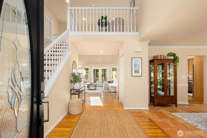 Property Photo:  8289  New Holland Court NE  WA 98110 