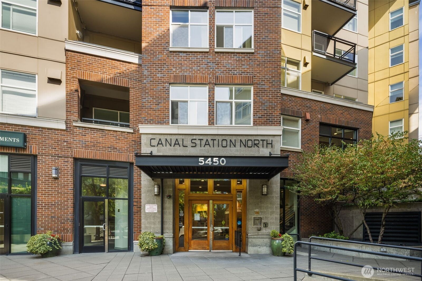 Property Photo:  5450  Leary Avenue NW 446  WA 98107 