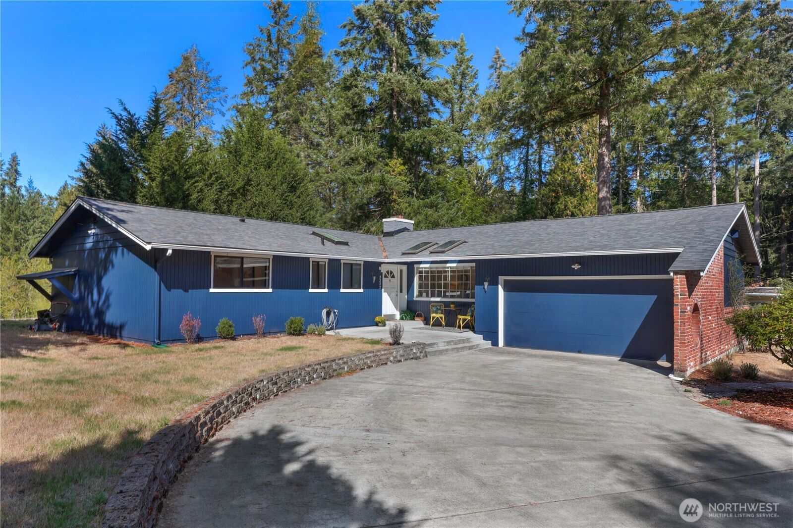 Property Photo: 3332 NE 178th Street WA 98155