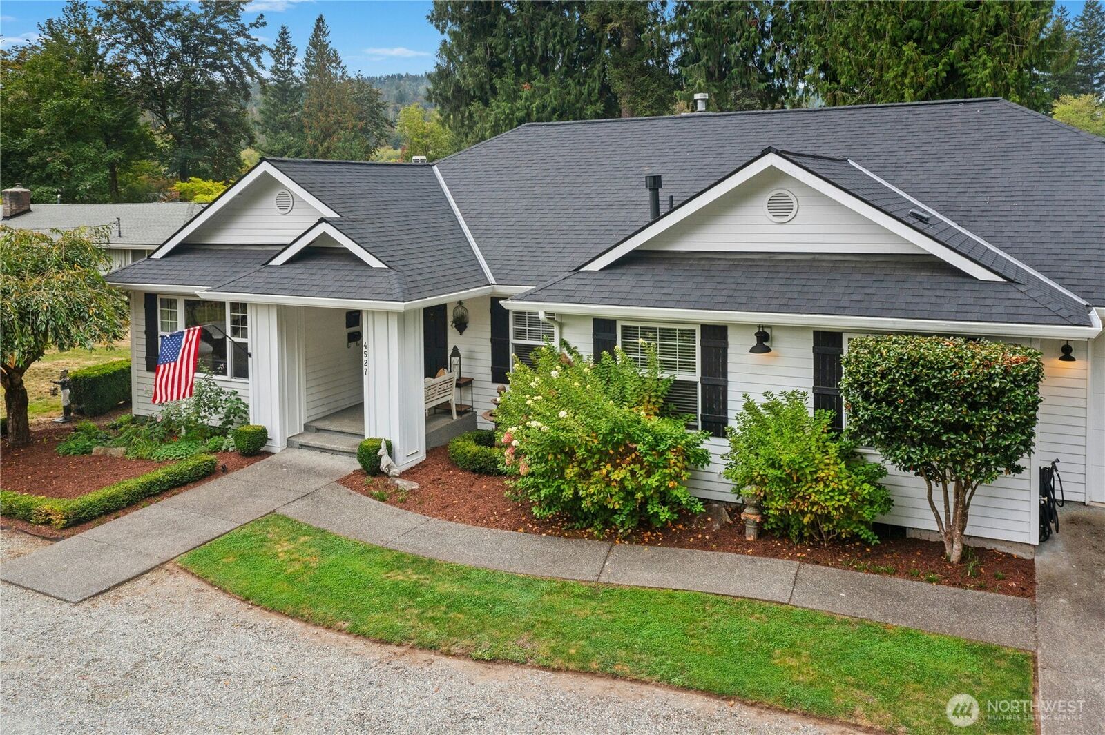 Property Photo: 4527 330th Place SE WA 98024