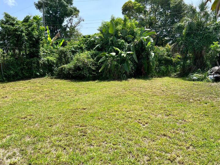 Property Photo: 332 Fleming Avenue FL 33463
