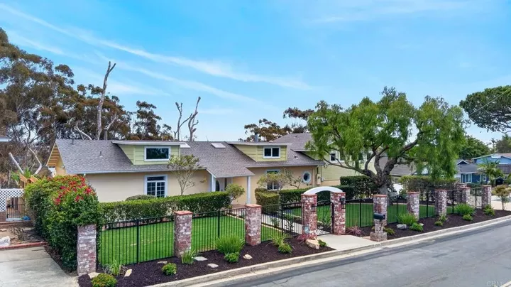 Property Photo:  2939 Mesa Drive  CA 92054 