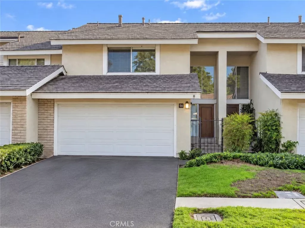 Property Photo:  64 Ashbrook  CA 92604 